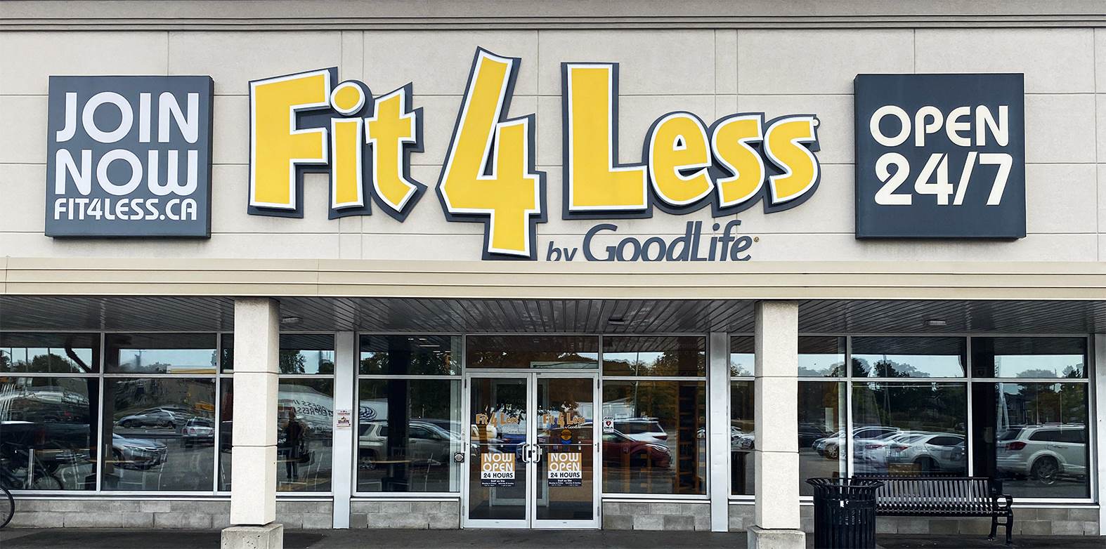 Exterior of a 24/7 Fit4Less Gym