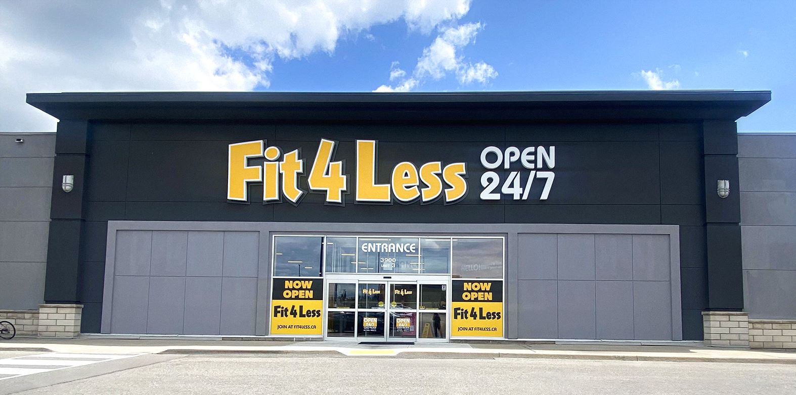 Exterior of a 24/7 Fit4Less Gym