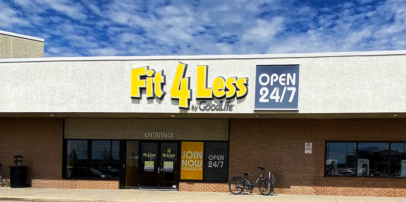 Exterior of a 24/7 Fit4Less Gym